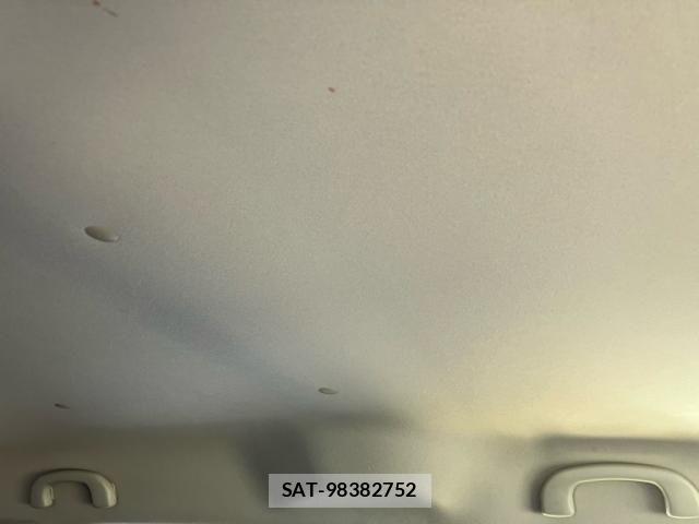 Nissan ROOX 2012-11 8850555-14