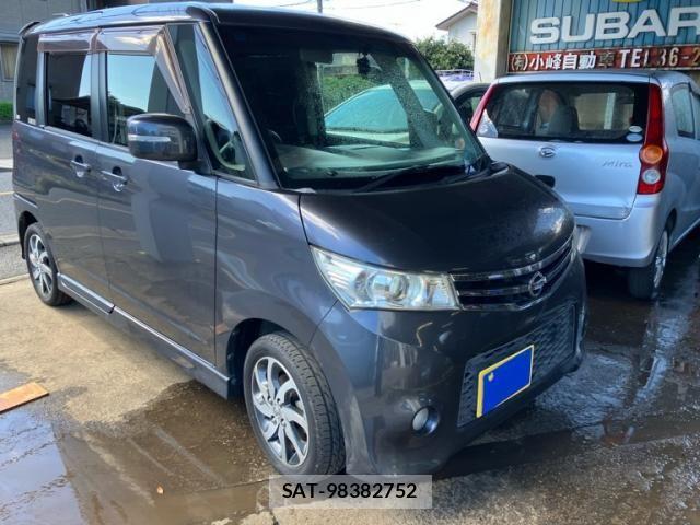 Nissan ROOX 2012-11 8850555-1