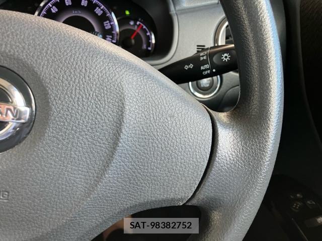 Nissan ROOX 2012-11 8850555-21