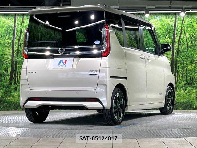 Nissan ROOX 2021-09 8850549-16