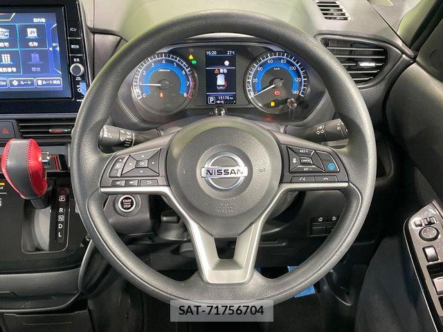 Nissan ROOX 2021-09 8849185-10
