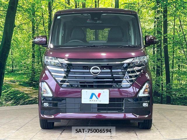 Nissan ROOX 2023-08 8850544-13