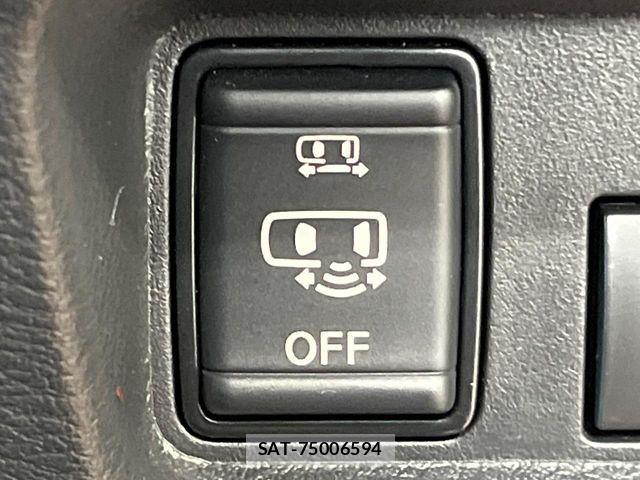 Nissan ROOX 2023-08 8850544-4