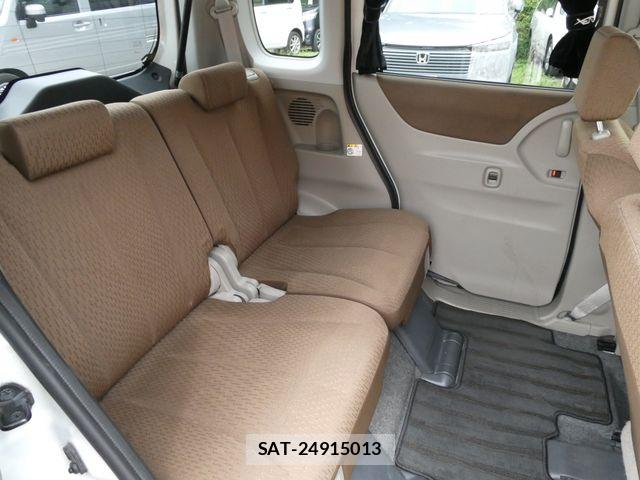 Nissan ROOX 2011-09 8850557-13