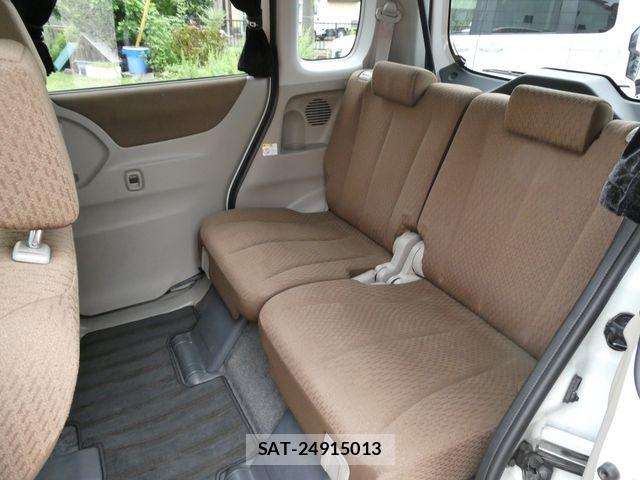 Nissan ROOX 2011-09 8850557-14
