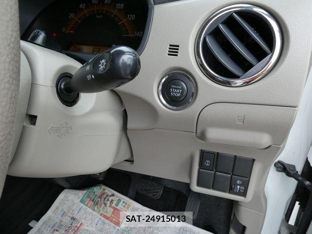 Nissan ROOX 2011-09 8850557-15