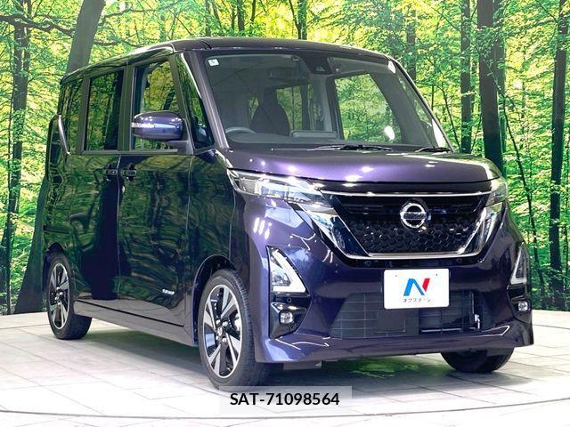 Nissan ROOX 2022-05 8849012-15
