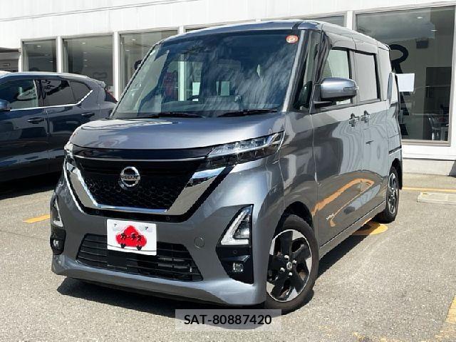 Nissan ROOX 2022-07 8871988-0