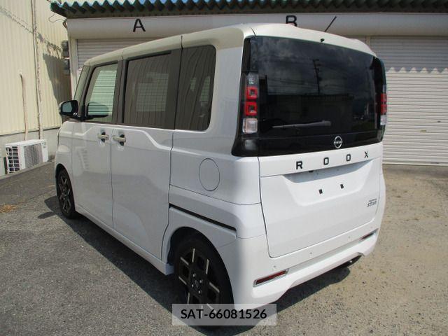 Nissan ROOX 2025-10 8871982-6