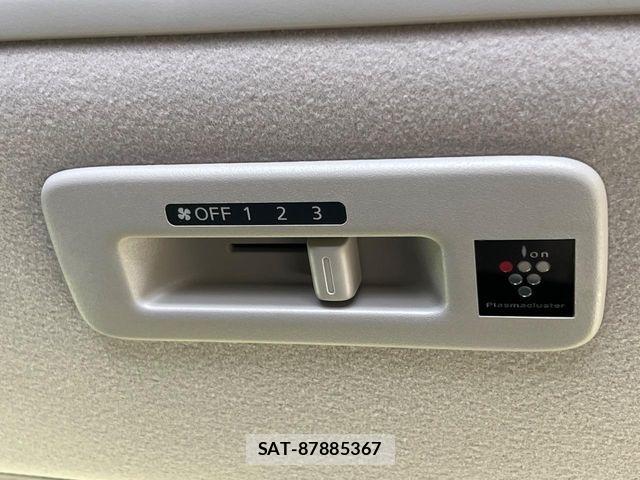 Nissan ROOX 2025-05 8871984-5