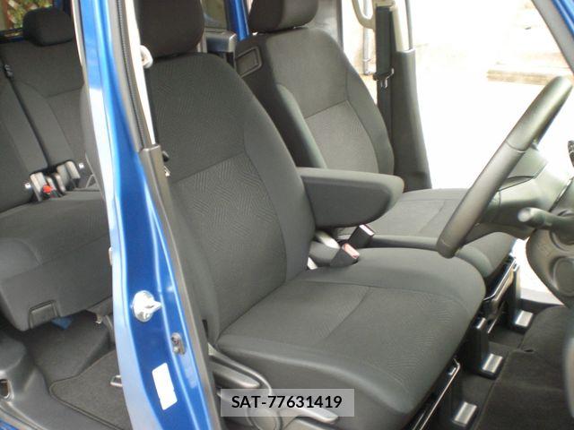Nissan ROOX 2025-09 8871991-17
