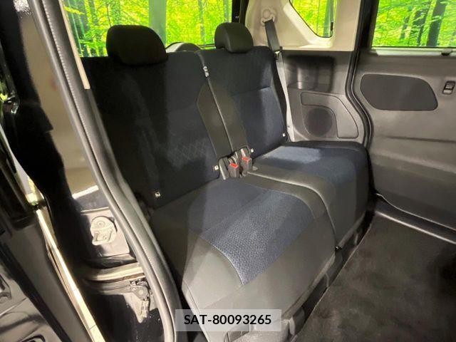 Nissan ROOX 2023-02 8871985-8