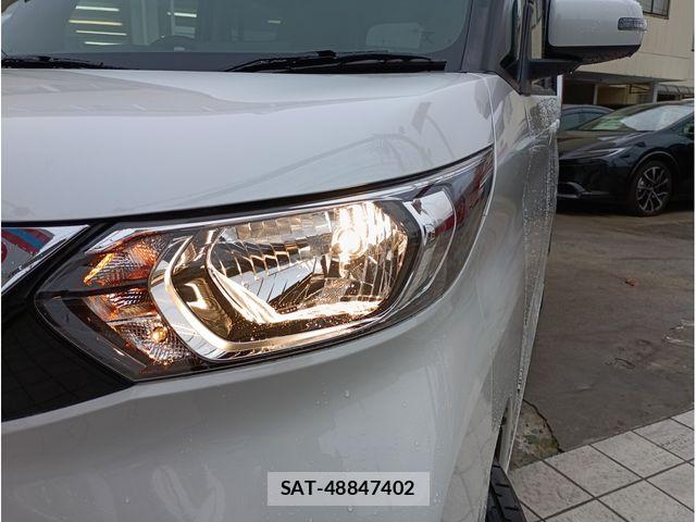 Nissan ROOX 2021-08 8881945-2