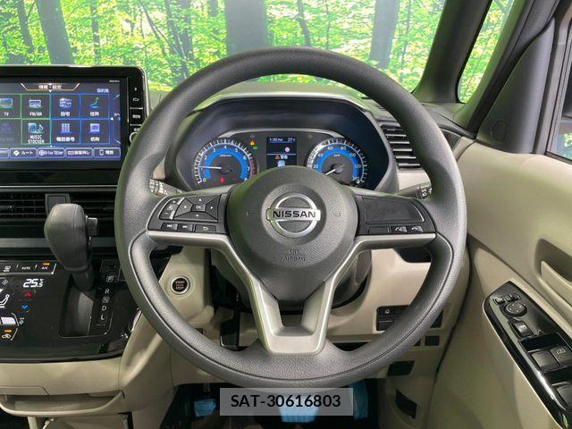 Nissan ROOX 2020-07 8881940-10