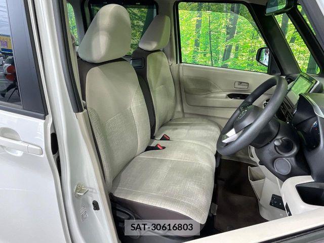 Nissan ROOX 2020-07 8881940-7