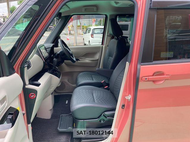 Nissan ROOX 2020-09 8881935-5