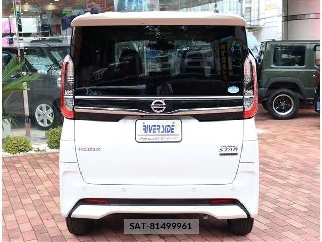 Nissan ROOX 2021-03 8881923-25