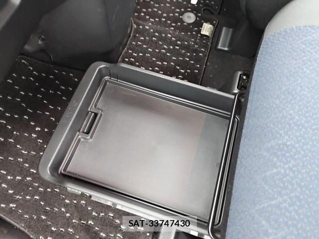 Nissan ROOX 2022-02 8881936-20