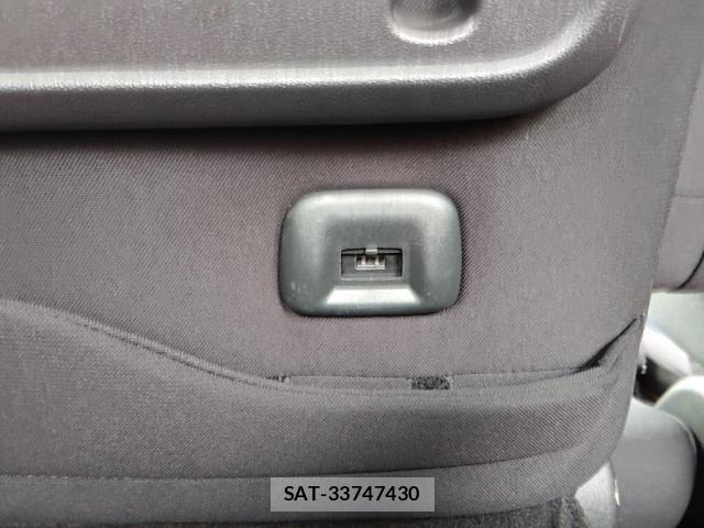 Nissan ROOX 2022-02 8881936-25