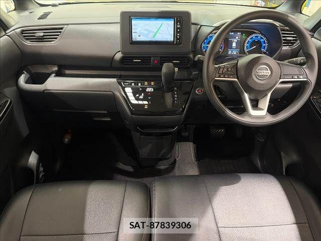 Nissan ROOX 2020-09 8881941-2
