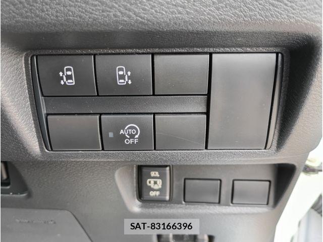 Nissan ROOX 2023-11 8881922-9