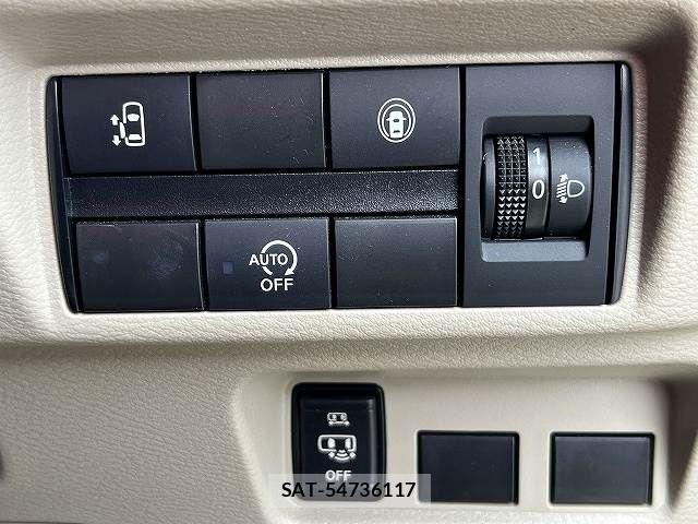 Nissan ROOX 2022-12 8881942-19