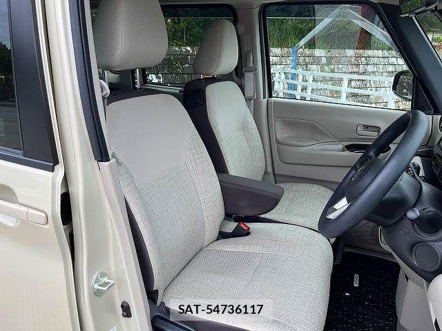 Nissan ROOX 2022-12 8881942-21