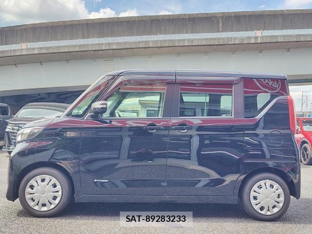 Nissan ROOX 2022-10 8881944-9