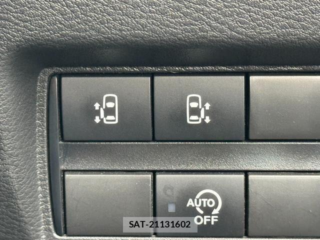 Nissan ROOX 2021-08 8881925-9