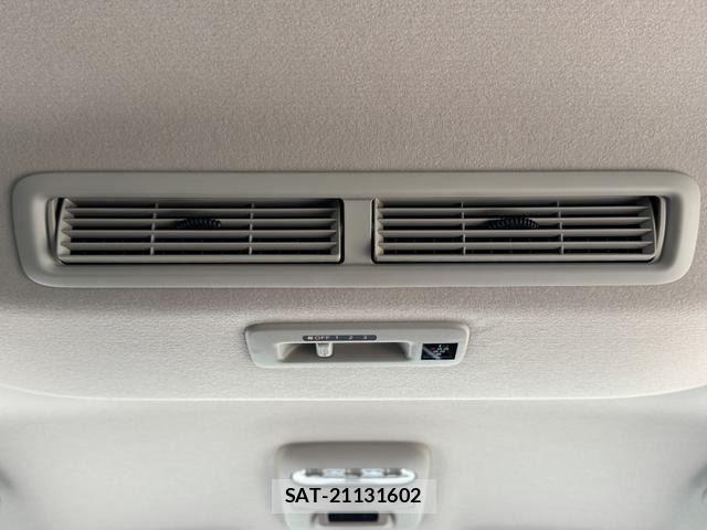 Nissan ROOX 2021-08 8881925-27