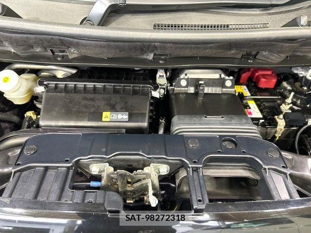 Nissan ROOX 2021-10 8881931-17