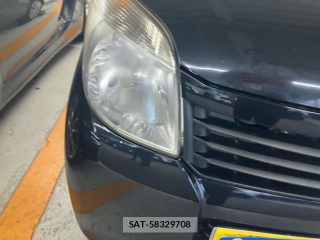 Nissan ROOX 2010-08 8881952-2
