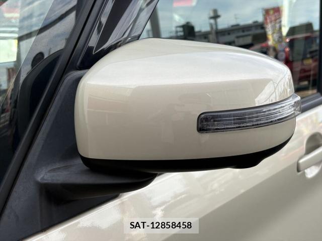 Nissan ROOX 2022-03 8881932-18