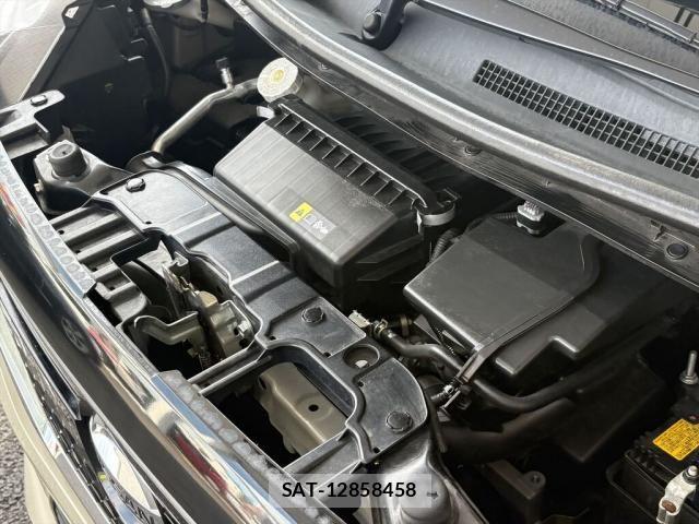 Nissan ROOX 2022-03 8881932-20