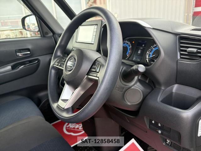 Nissan ROOX 2022-03 8881932-27