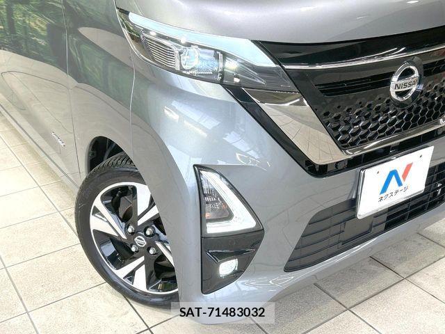 Nissan ROOX 2022-03 8881929-10
