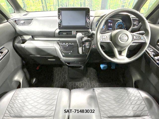 Nissan ROOX 2022-03 8881929-1