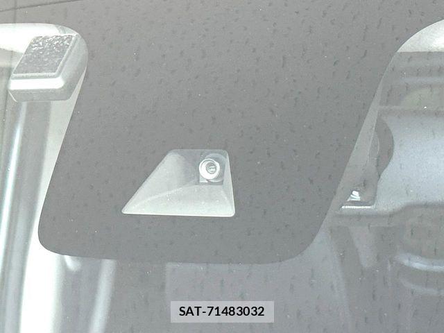 Nissan ROOX 2022-03 8881929-4