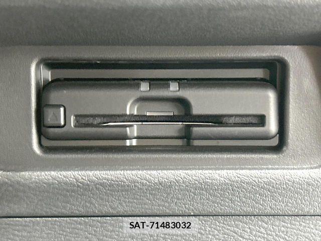 Nissan ROOX 2022-03 8881929-6