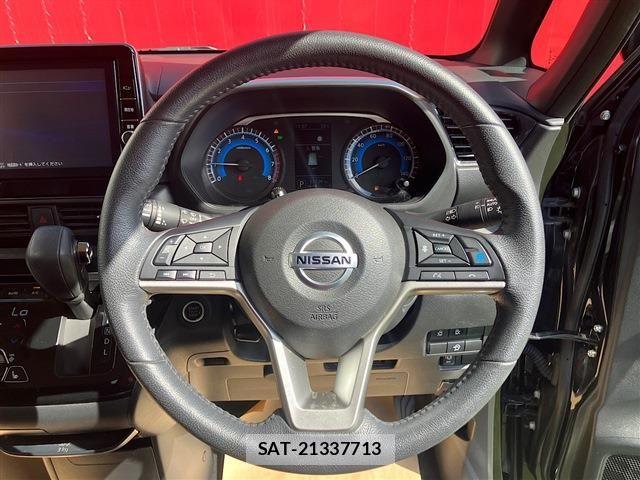Nissan ROOX 2022-03 8884289-16