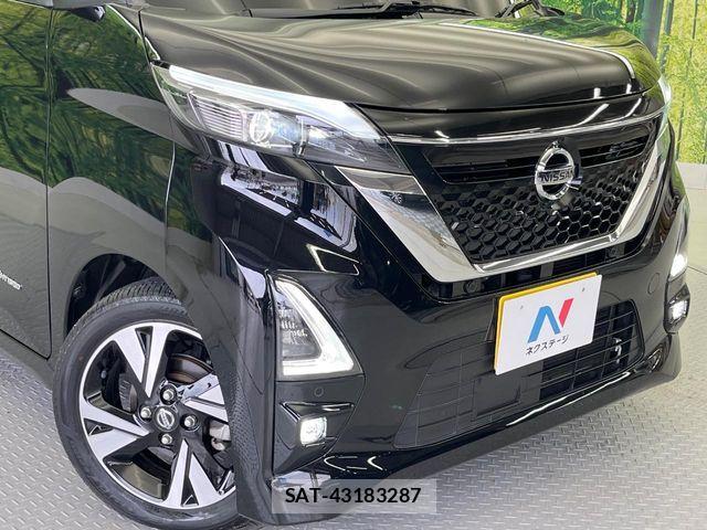 Nissan ROOX 2022-03 8884277-12