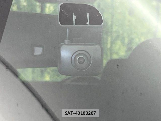 Nissan ROOX 2022-03 8884277-5