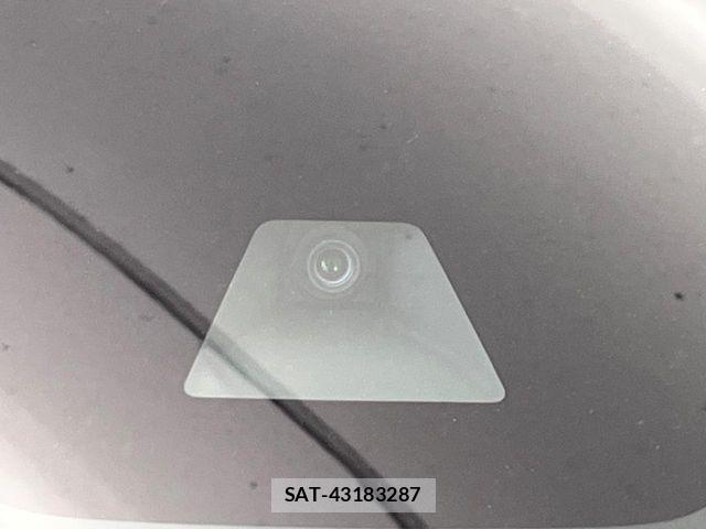 Nissan ROOX 2022-03 8884277-6