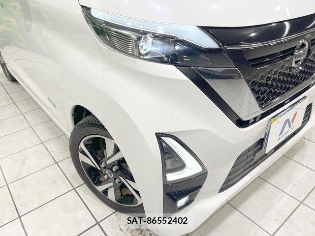 Nissan ROOX 2022-09 8884278-11
