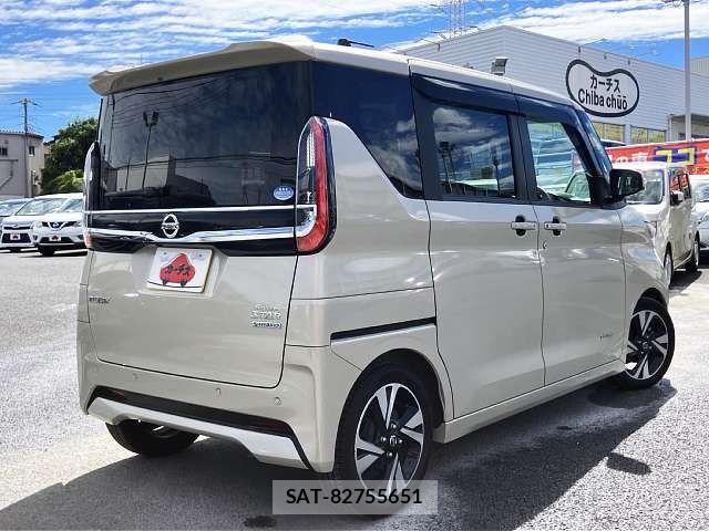 Nissan ROOX 2020-04 8884284-2