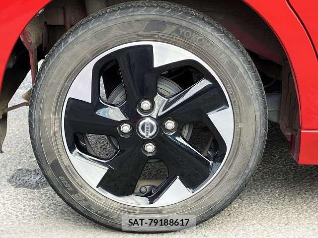 Nissan ROOX 2021-06 8884292-3