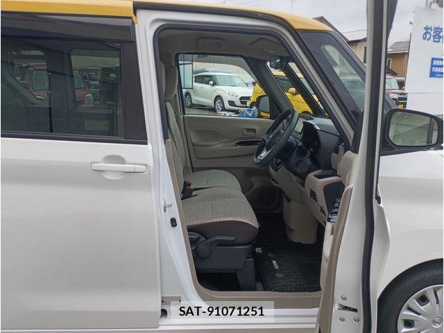 Nissan ROOX 2023-01 8884293-13