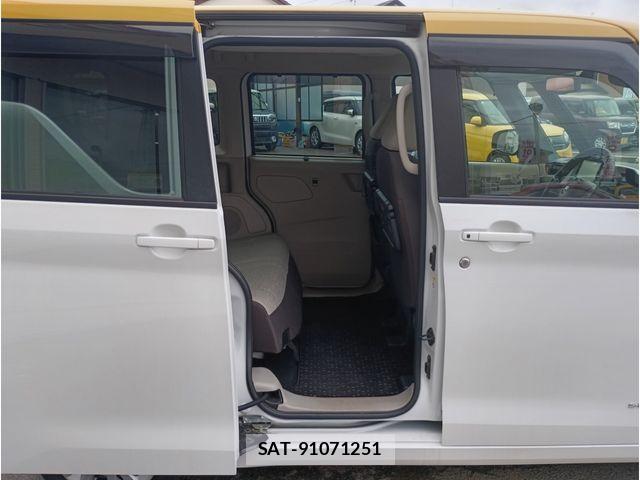 Nissan ROOX 2023-01 8884293-16