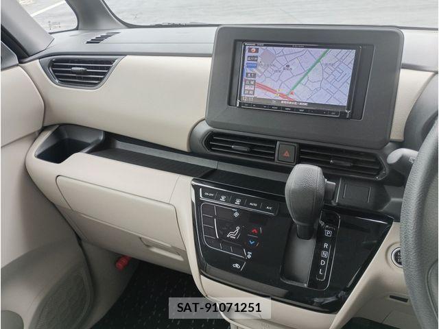 Nissan ROOX 2023-01 8884293-3