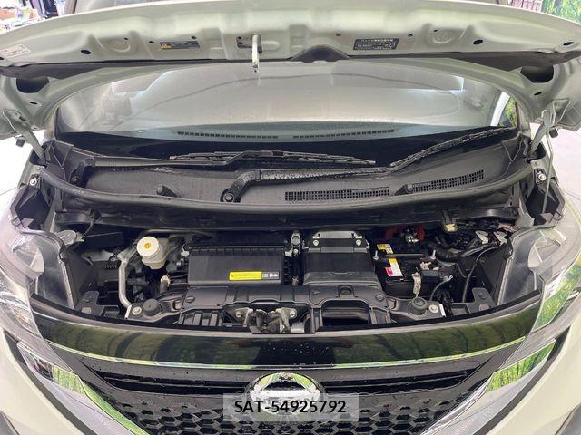 Nissan ROOX 2020-05 8884281-18